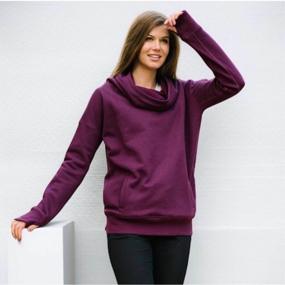ZYIA Oh So Soft maroon hoodie